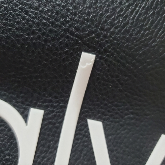 CALVIN KLEIN Wristlet Pouch - Picture 2 of 6